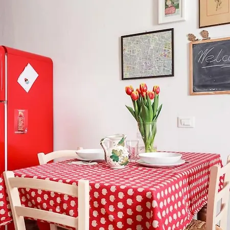 Apartment Retro In Centro Storico Bologna