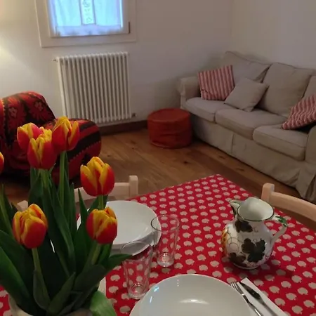 Appartamento Rétro In Centro Storico