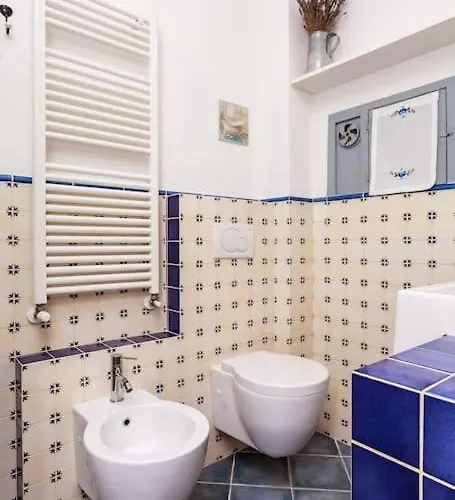 Retro In Centro Storico بولونيا